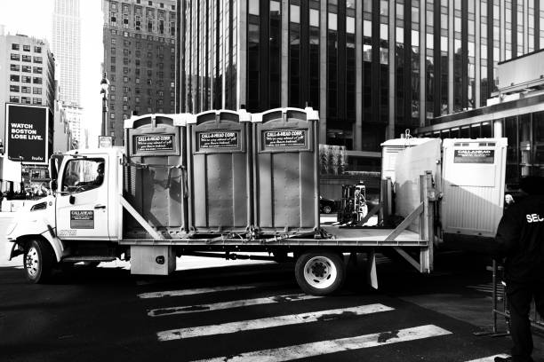Best Portable restroom trailer rental  in Farmland, IN
